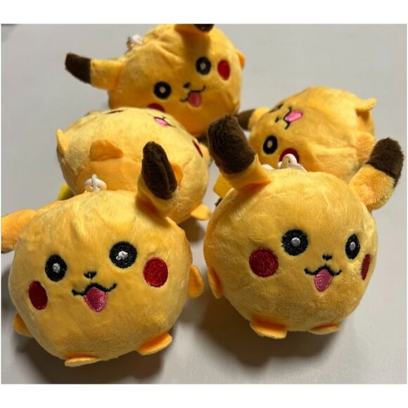 Pokemon Pikachu Clip-On Plushie Keychain set of 5Pk Pokémon - Picture 2 of 3